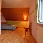 Nature Retreat In 韦姆