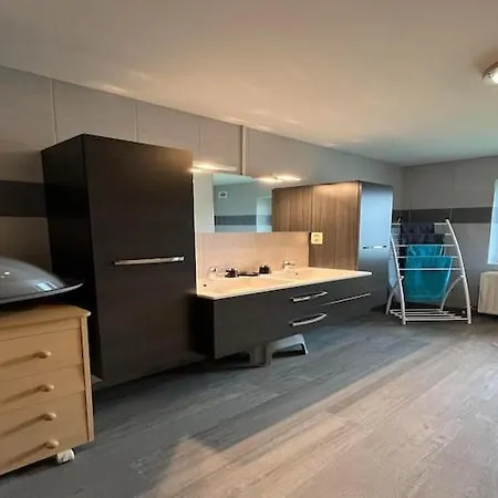 Nature Retreat In Feriehus Waimes